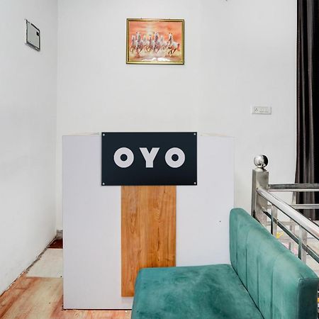 Hotel O Le Empire Stay House New Delhi Ngoại thất bức ảnh